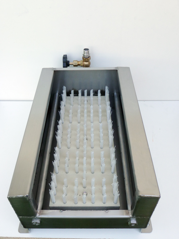 Shoe Washer with Collection Tray - Image 4