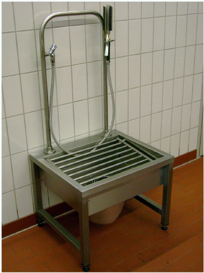 LUX boot washing stations 1-3 - Image 5