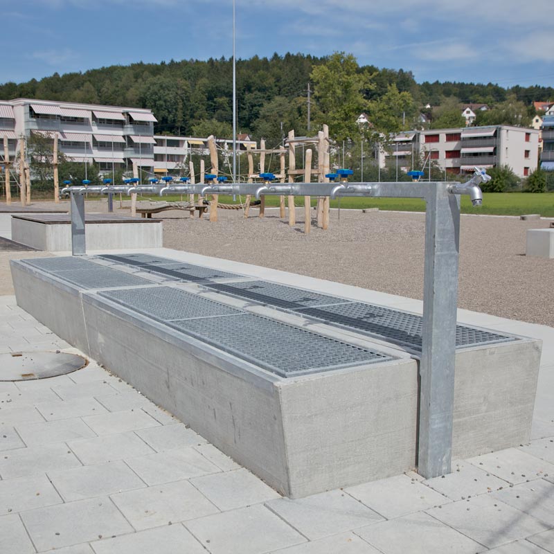 Above-ground shoe wash station - Image 3