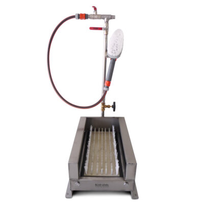 Shoe washer with collection tray