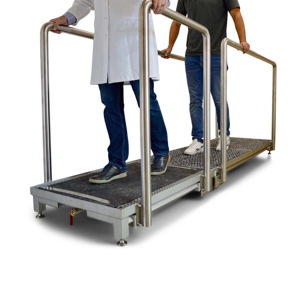 Wet-dry sole cleaning sluice 720