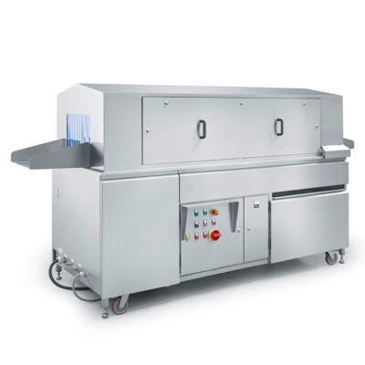 Euro-standard crate washing system for 350 crates per hour